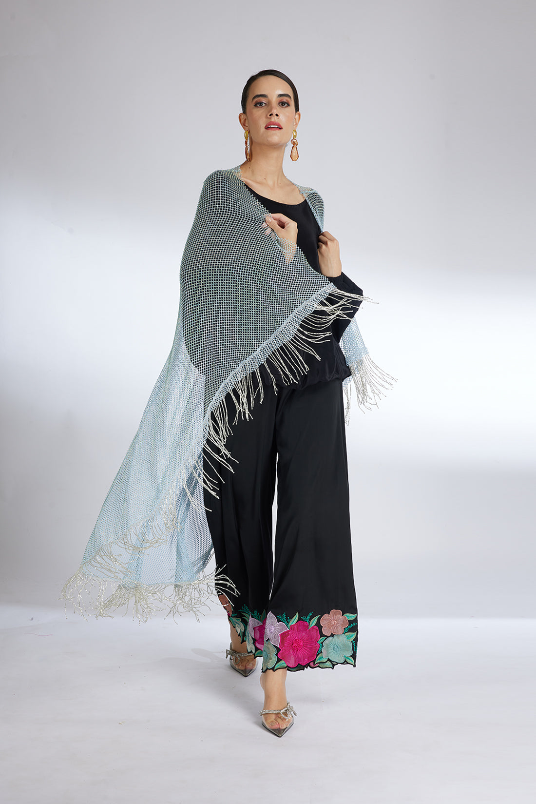 NOIR ELEGANCE FLORAL STYLE PAIR