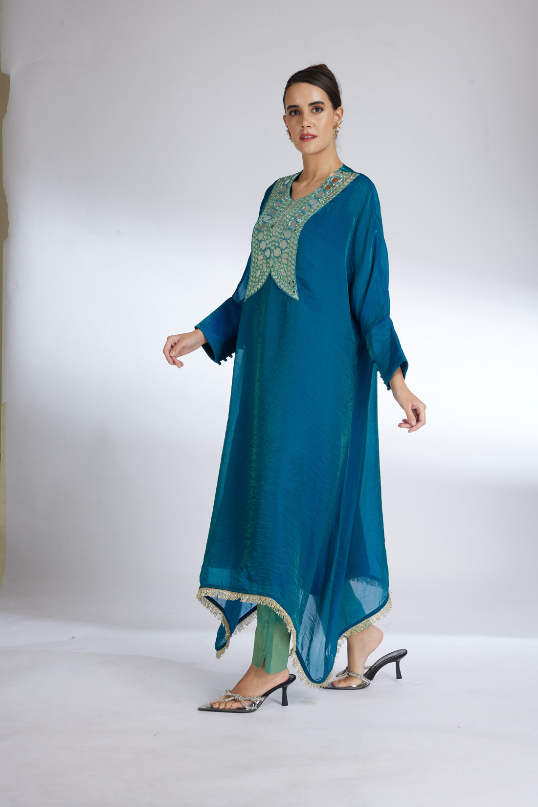 TURQUOISE GLEAM KAFTAN