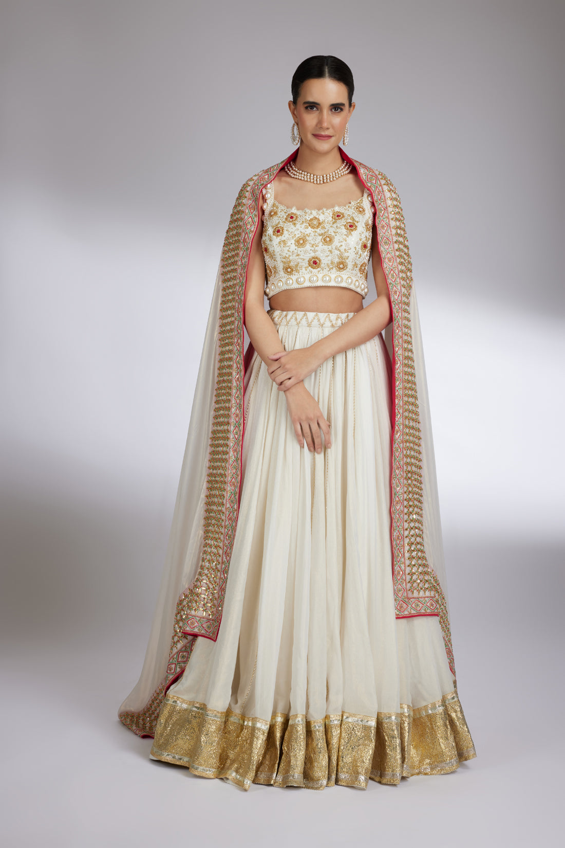 SUNEHRI SANJ GOTTA PATI LEHENGA