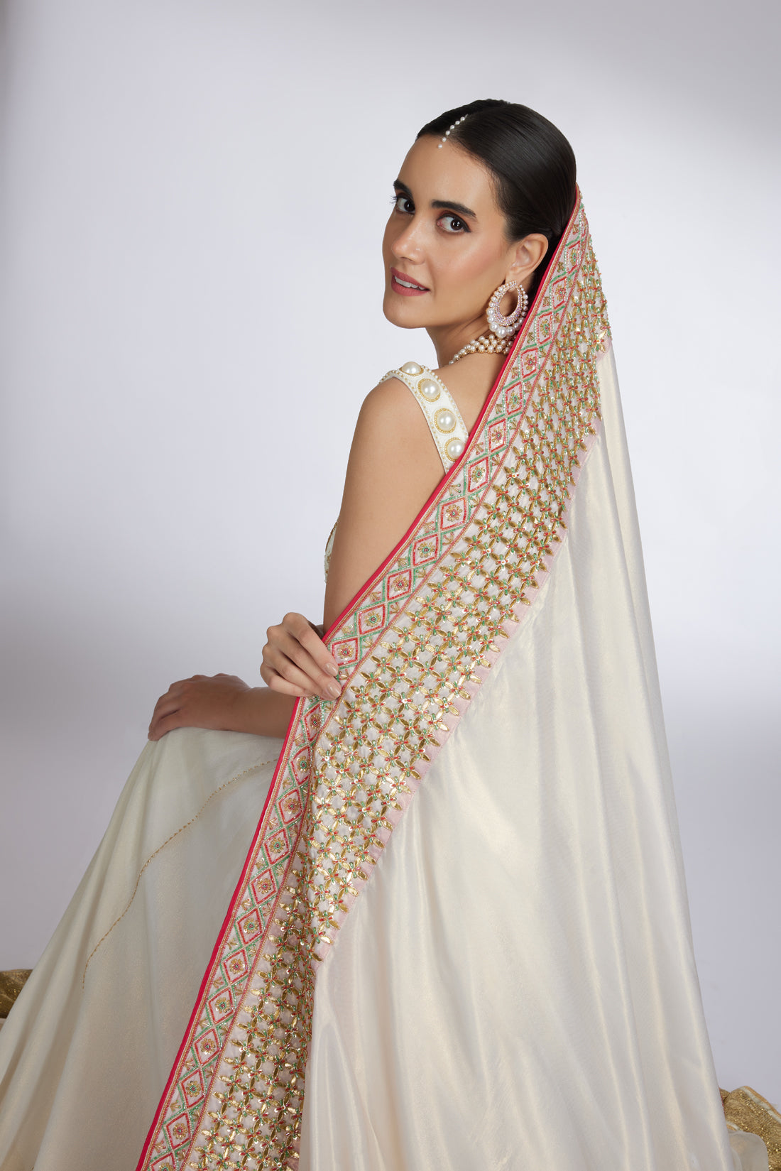 SUNEHRI SANJ GOTTA PATI LEHENGA