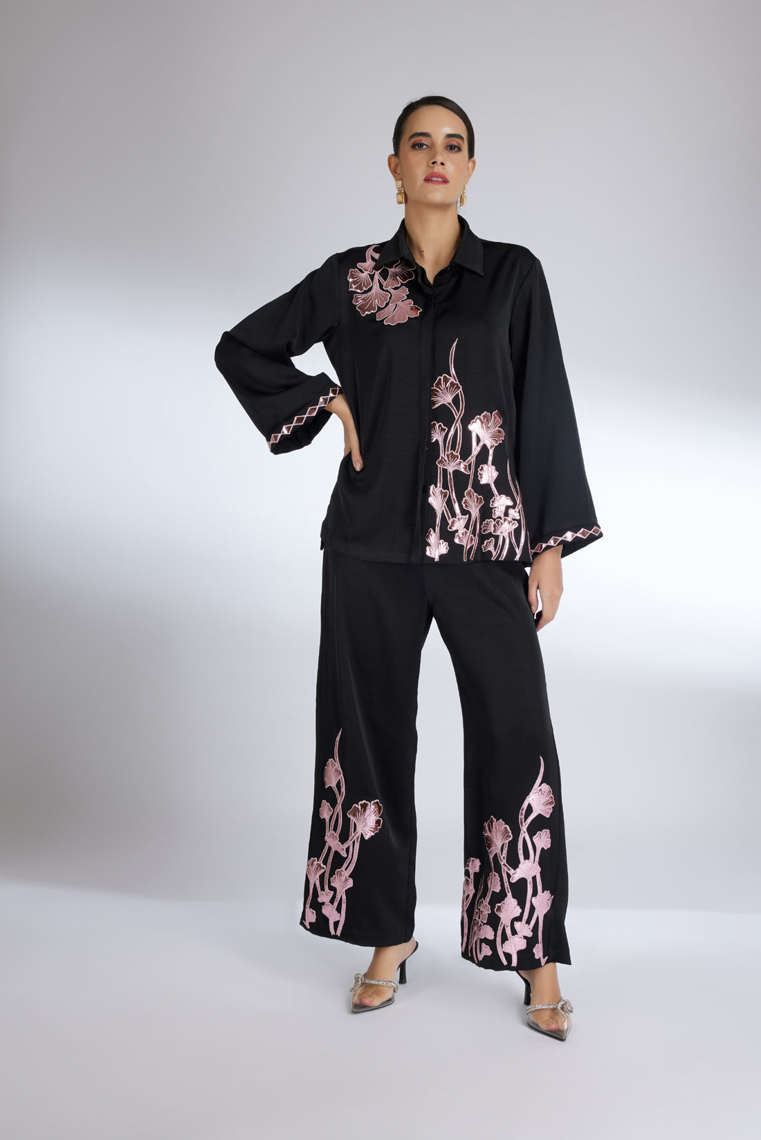 NOIR ELEGANCY REFLECTION PAIR